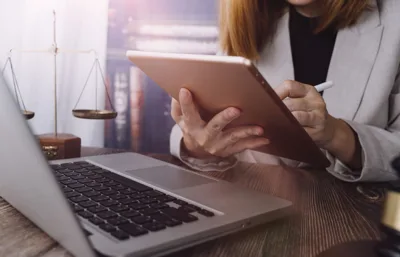 Abogado Digital: Experto en RGPD y LSSI [Tu Defensa]